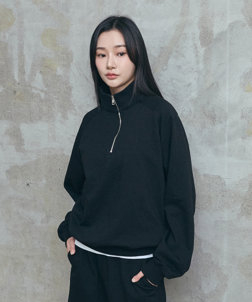 SUPERSUB(スーパーサブ)の「エッセンシャルハーフジップ - ブラック(スウェット・レディース・その他・SMALL/MEDIUM/LARGE)」の5枚目の写真
