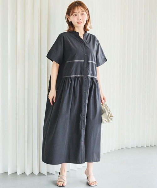 LAVEANGE(ラビアンジェ)の「切替ティアードワンピース|着るだけでサマになる/大人のきれい見え/ロング丈/バンドカラー/半袖/Aライン/ポケット付(ワンピース・レディース・ブラック系その他/ブラック・4L/5L/M/LL/3L)」の3枚目の写真
