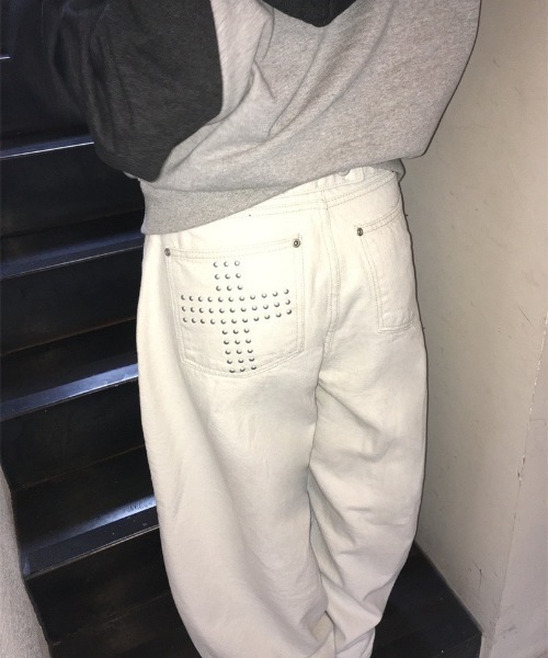 VIBGYOR(ヴィブジョー)の「【LAMPOON】クロススタッズデニムパンツ(デニムパンツ・レディース・ホワイト/ブラック・LARGE/MEDIUM/SMALL)」の9枚目の写真