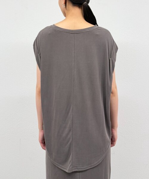 LOUNGEDRESS(ラウンジドレス)の「ナンバリングフレンチT(Tシャツ/カットソー・レディース・モカ/ベージュ/ブラック・FREE)」の10枚目の写真