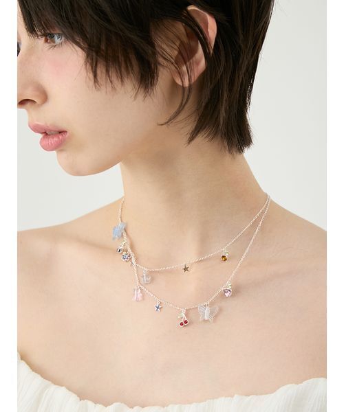 LILY BROWN（リリーブラウン）の「二連フルーツビジューネックレス（ネックレス・レディース・シルバー/ゴールド・F）」の2枚目の写真