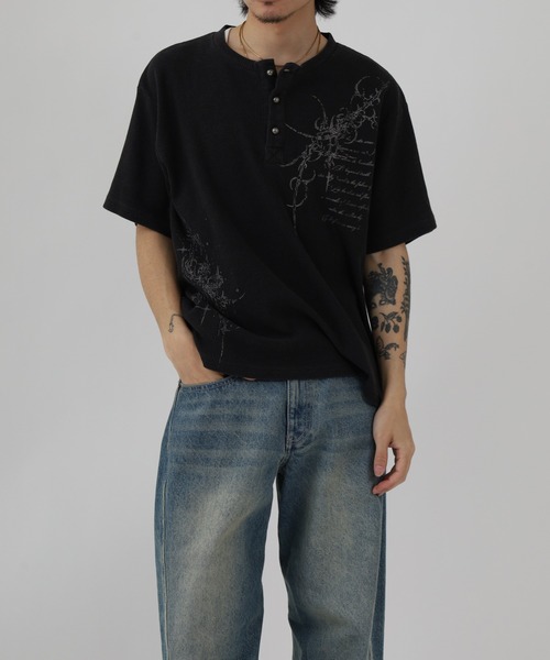 bike star(バイクスター)の「BIKE STAR ピグメント加工ヘンリーネック 半袖(Tシャツ/カットソー・メンズ・チャコール/アイボリー/ワイン・L/M)」の22枚目の写真