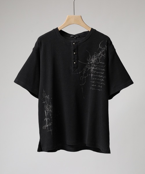 bike star(バイクスター)の「BIKE STAR ピグメント加工ヘンリーネック 半袖(Tシャツ/カットソー・メンズ・チャコール/アイボリー/ワイン・L/M)」の4枚目の写真