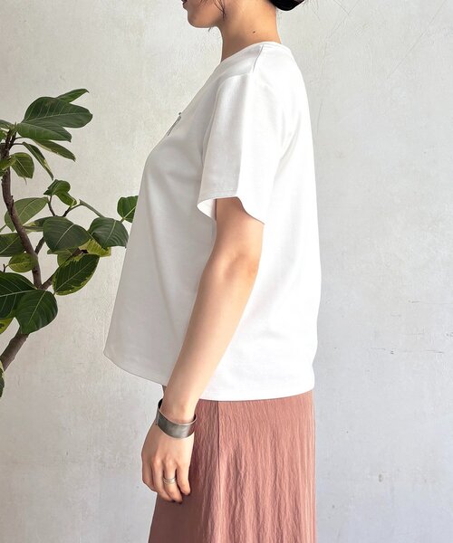un dix cors(アンディコール)の「刺繍ロゴTEE(Tシャツ/カットソー・レディース・グレイッシュベージュ/チャコールグレー/オフホワイト・FREE)」の20枚目の写真