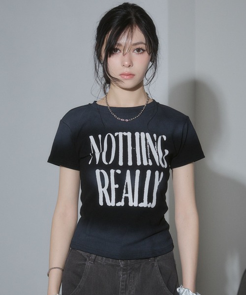ENVYM(アンビー)の「ペイントロゴコンパクトTシャツ(Tシャツ/カットソー・レディース・グレー/ブラック/カーキ/ホワイト・FREE)」の5枚目の写真