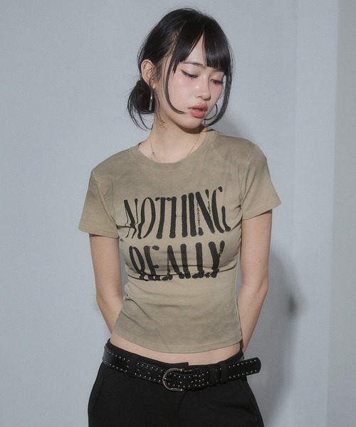 ENVYM(アンビー)の「ペイントロゴコンパクトTシャツ(Tシャツ/カットソー・レディース・グレー/ブラック/カーキ/ホワイト・FREE)」の19枚目の写真
