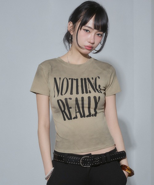 ENVYM(アンビー)の「ペイントロゴコンパクトTシャツ(Tシャツ/カットソー・レディース・グレー/ブラック/カーキ/ホワイト・FREE)」の21枚目の写真
