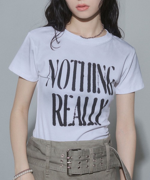 ENVYM(アンビー)の「ペイントロゴコンパクトTシャツ(Tシャツ/カットソー・レディース・グレー/ブラック/カーキ/ホワイト・FREE)」の8枚目の写真