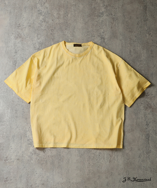 JOURNAL STANDARD J.S HOMESTEAD(ジャーナルスタンダードホームステッド)の「J.S.Homestead / コールド ダイ ダメージ ネック Tシャツ(Tシャツ/カットソー・メンズ・ブルー系その他/イエロー/レッド/ブラック系その他・MEDIUM/LARGE)」の3枚目の写真
