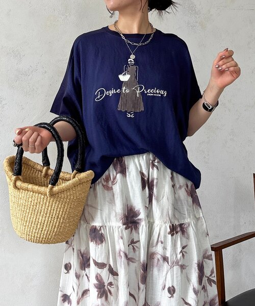 un dix cors(アンディコール)の「プリントTEE(Tシャツ/カットソー・レディース・レッド/ブラック/アイボリー/ネイビー・FREE)」の1枚目の写真