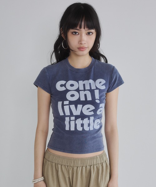 ENVYM(アンビー)の「ピグメントメッセージTシャツ(Tシャツ/カットソー・レディース・イエロー/ブラック/ブルー・FREE)」の17枚目の写真