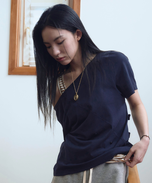 WOOALONG(ウアロン)の「Light slim sleeveless - CHARCOAL(Tシャツ/カットソー・レディース・ネイビー・SMALL/MEDIUM)」の1枚目の写真