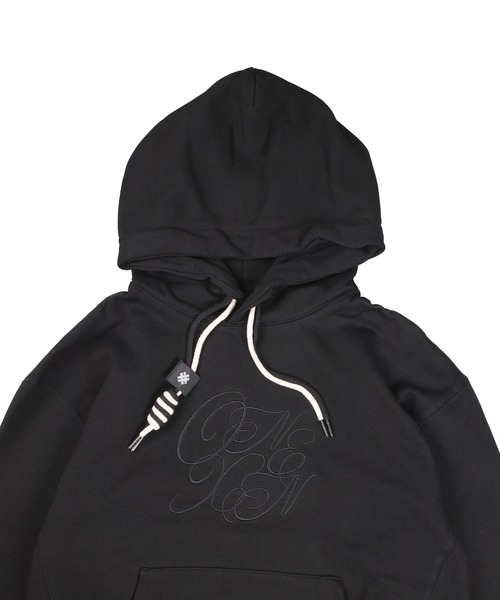 ONEXONE(ワンフォーワン)の「【ONEXONE/ワンフォーワン】LOGO FREESTYLE HOODIE(パーカー・メンズ・ブラック・LARGE/MEDIUM)」の8枚目の写真