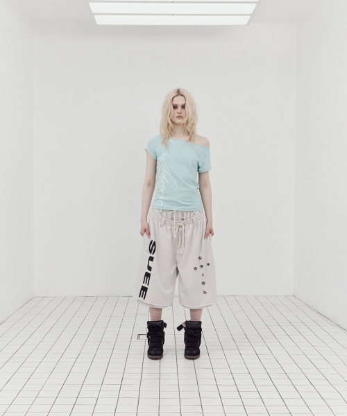 SETUP-EXE（セットアップイーエックスイー）の「DOUBLE LAYERED BERMUDA PANTS / BEIGE（その他パンツ・レディース・その他・OS）」の2枚目の写真