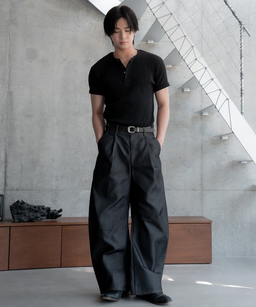 SINSS(シンス)の「Rib henley HS T-shirt / リブヘンリーショートスリーブTシャツ(Tシャツ/カットソー・メンズ・ホワイト/ブラック・X-SMALL/SMALL/MEDIUM/LARGE)」の6枚目の写真