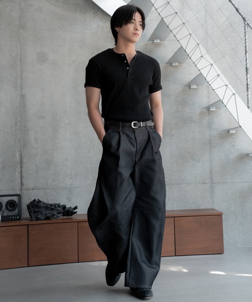 SINSS(シンス)の「Rib henley HS T-shirt / リブヘンリーショートスリーブTシャツ(Tシャツ/カットソー・メンズ・ホワイト/ブラック・X-SMALL/SMALL/MEDIUM/LARGE)」の8枚目の写真