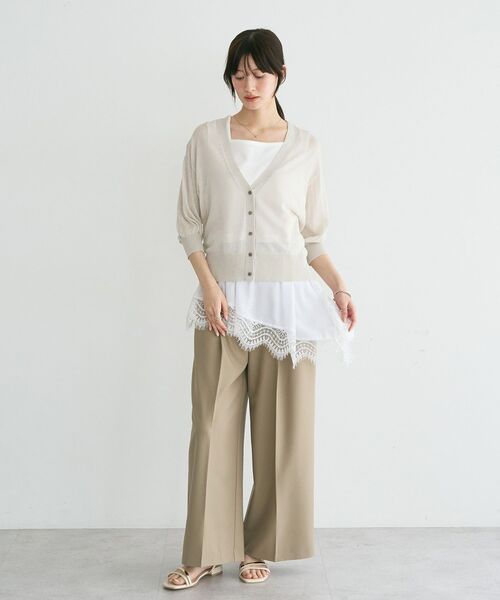 YECCA VECCA（イェッカヴェッカ）の「シアーニットVネックカーディガン（カーディガン/ボレロ・レディース・ブルー/イエロー/ブラック/ライトベージュ・FREE）」の7枚目の写真