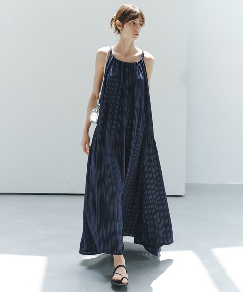 tageechita(タジチタ)の「【tageechita】ストライプテクスチャーキャミワンピース(ワンピース・レディース・ネイビー・L/M/S)」の1枚目の写真
