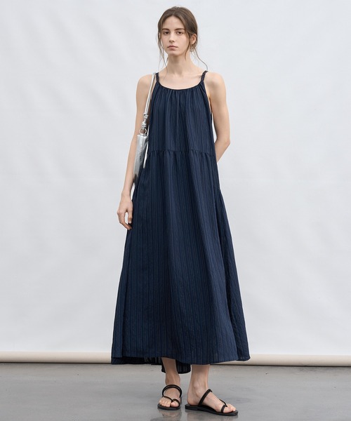 tageechita(タジチタ)の「【tageechita】ストライプテクスチャーキャミワンピース(ワンピース・レディース・ネイビー・L/M/S)」の15枚目の写真