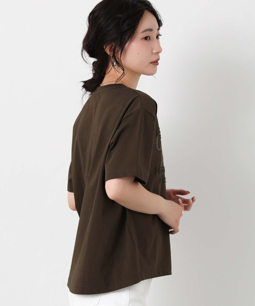 Gready Brilliant(グレディブリリアン)の「ロゴ×ステッチ刺繍カットソー(Tシャツ/カットソー・レディース・ブラウン系/ホワイト系・FREE)」の8枚目の写真