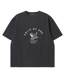 ADHOC（アドホック）の「ユニセックス コリー スケートボード アートワーク Tシャツ (4 COLOR) (HC6STA5)（Tシャツ/カットソー）」