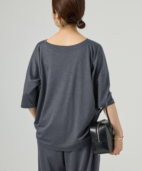 VERMEIL par iena(ヴェルメイユパーイエナ)の「デラヴィスポンチ Tシャツ(Tシャツ/カットソー・レディース・チャコールグレー/ネイビー・FREE)」の8枚目の写真