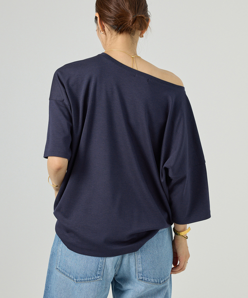 VERMEIL par iena(ヴェルメイユパーイエナ)の「デラヴィスポンチ Tシャツ(Tシャツ/カットソー・レディース・チャコールグレー/ネイビー・FREE)」の13枚目の写真
