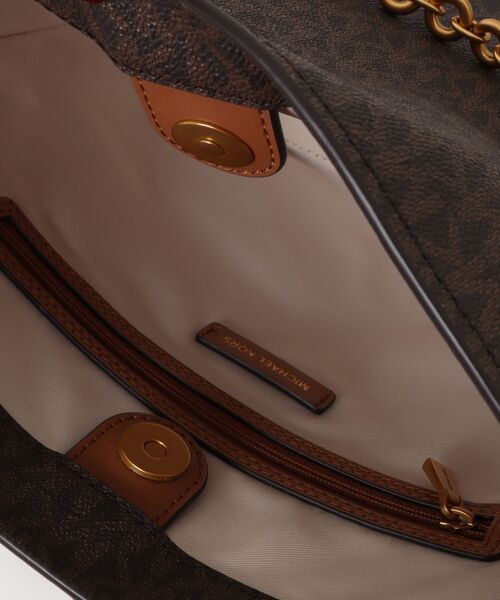 MICHAEL KORS(マイケルコース)の「NOLITA バケット クロスボディ ウィズ チェーン スモール - Mkシグネチャー(ショルダーバッグ・レディース・ブラウン系その他・FREE)」の3枚目の写真