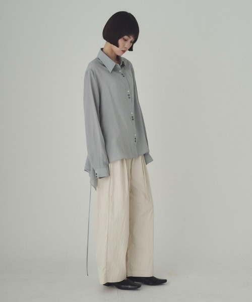 SOYEN(ソイエン)の「マルチウェイシアーシャツブラウス(シャツ/ブラウス・レディース・ブルー/ブラック・F)」の4枚目の写真