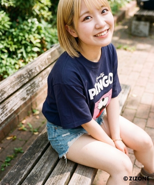 1111clothing（ワンフォークロージング）の「【ZIZONE / ジゾーン】PINGO フェイス プリント ビッグシルエット 半袖Tシャツ（3Dステッカー付き/正規ライセンス）（Tシャツ/カットソー・レディース・ピンク/ネイビー・S/L/M）」の4枚目の写真