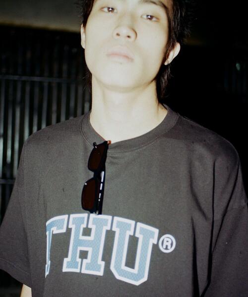 URBAN RESEARCH(アーバンリサーチ)の「THUR JUST DOT SHORT-SLEEVE T-SHIRTS(Tシャツ/カットソー・メンズ・ブラック/ホワイト・MEDIUM/LARGE)」の16枚目の写真