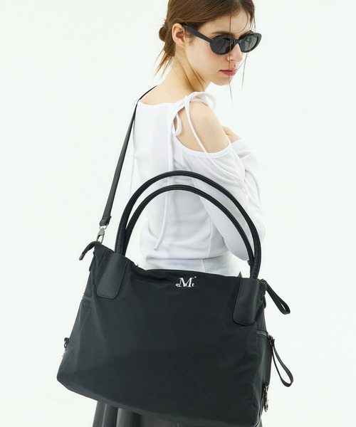 MUCENT(ムセント)の「【MUCENT/ムセント】4WAY SIGNATURE LOGO TOTE BAG/シグネチャーロゴ トートバッグ(トートバッグ・レディース・ブラック・FREE)」の1枚目の写真