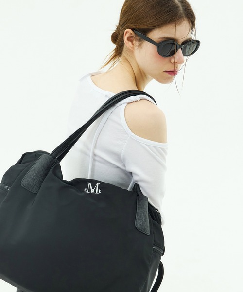 MUCENT(ムセント)の「【MUCENT/ムセント】4WAY SIGNATURE LOGO TOTE BAG/シグネチャーロゴ トートバッグ(トートバッグ・レディース・ブラック・FREE)」の15枚目の写真