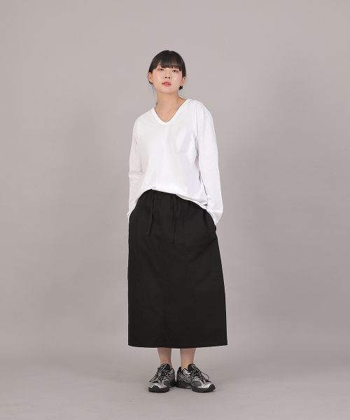 SAINTCREW(セントクルー)の「オーバーサイズソフトVネック長袖TシャツCVL-8A20ホワイト(Tシャツ/カットソー・レディース・その他・FREE)」の4枚目の写真