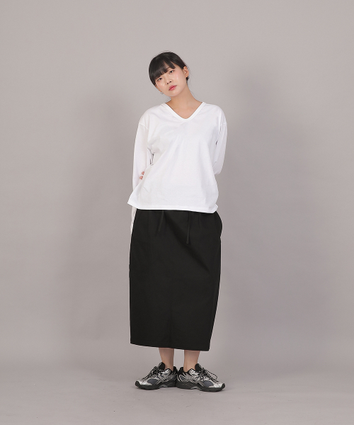 SAINTCREW(セントクルー)の「オーバーサイズソフトVネック長袖TシャツCVL-8A20ホワイト(Tシャツ/カットソー・レディース・その他・FREE)」の10枚目の写真