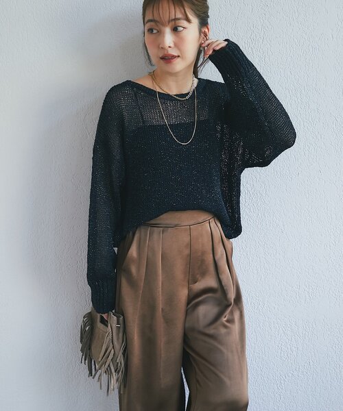 La boutique BonBon(ラブティックボンボン)の「【ロングシーズンおすすめ】ラメ天竺針抜ニット(ニット/セーター・レディース・ゴールド/ピンク/ネイビー・FREE)」の7枚目の写真