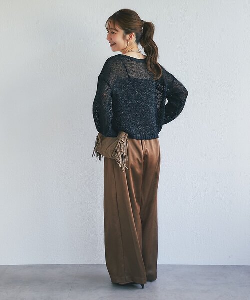 La boutique BonBon(ラブティックボンボン)の「【ロングシーズンおすすめ】ラメ天竺針抜ニット(ニット/セーター・レディース・ゴールド/ピンク/ネイビー・FREE)」の9枚目の写真