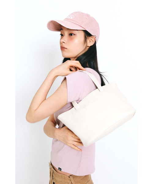 EMIS(イミス)の「GRAIN TOTE BAG(ショルダーバッグ・レディース・ブラック/クリーム/レッド・FREE)」の6枚目の写真