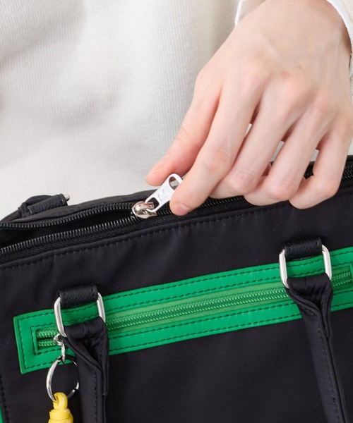 ROOTOTE（ルートート）の「ルートート / トートバッグ A4 横型 ナイロン 軽量 通勤 通学 パイピング SC.ミディアム.パイピング_カラー-A（トートバッグ・レディース・ネイビー/ブラウン/カーキ/ブラック・FREE）」の17枚目の写真