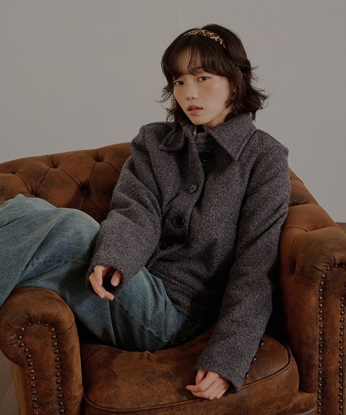 MUHET(ミュエータ)の「boucle short jacket / ブークレショートジャケット(その他アウター・レディース・ベージュ/チャコールグレー・MEDIUM/SMALL/LARGE)」の11枚目の写真