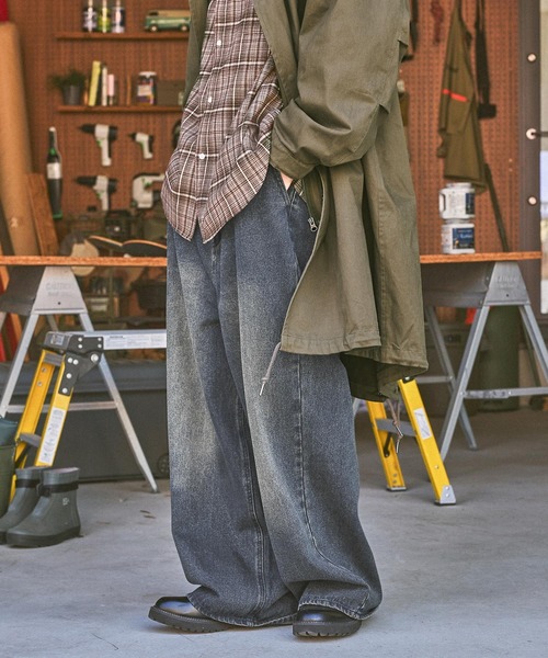 niko and...(ニコアンド)の「ゆるダボヴィンテージデニム(その他パンツ・メンズ・ブラック/ブルー・BIG(L)/MEDIUM)」の2枚目の写真