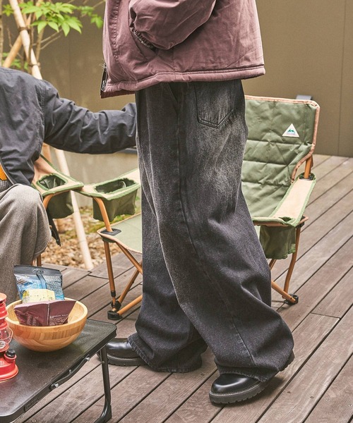 niko and...(ニコアンド)の「ゆるダボヴィンテージデニム(その他パンツ・メンズ・ブラック/ブルー・BIG(L)/MEDIUM)」の3枚目の写真