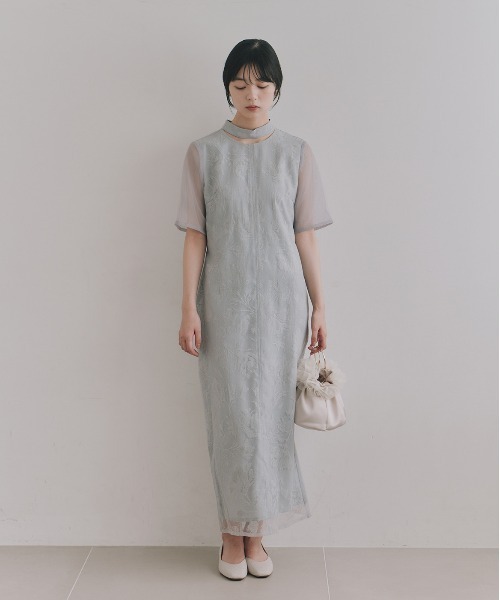 kaene(カエン)の「ニュアンスフロッキードレス 【結婚式 二次会 同窓会 成人式 パーティードレス】(ドレス・レディース・ブルーグレー/ブラック・L/M)」の12枚目の写真