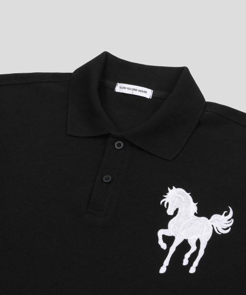 SLOW RECORD HOUSE（スローレコードハウス）の「ホース刺繍クロップ長袖カラーTシャツ_ブラック（ポロシャツ・レディース・ホワイト/レッド・1/2）」の7枚目の写真