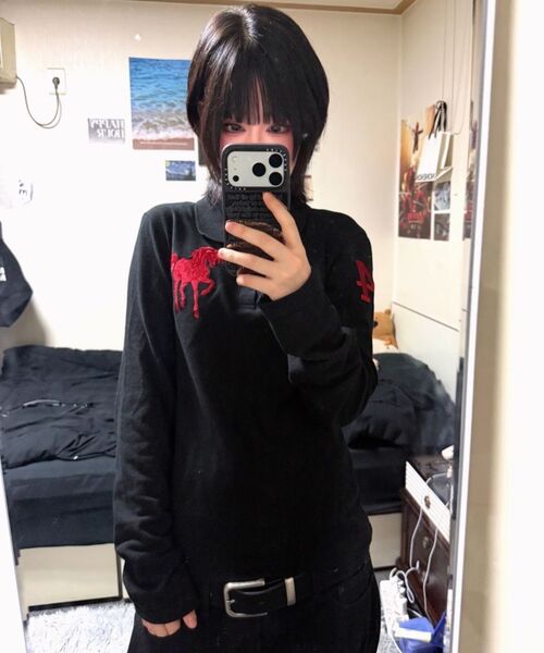 SLOW RECORD HOUSE（スローレコードハウス）の「ホース刺繍クロップ長袖カラーTシャツ_ブラック（ポロシャツ・レディース・ホワイト/レッド・1/2）」の17枚目の写真