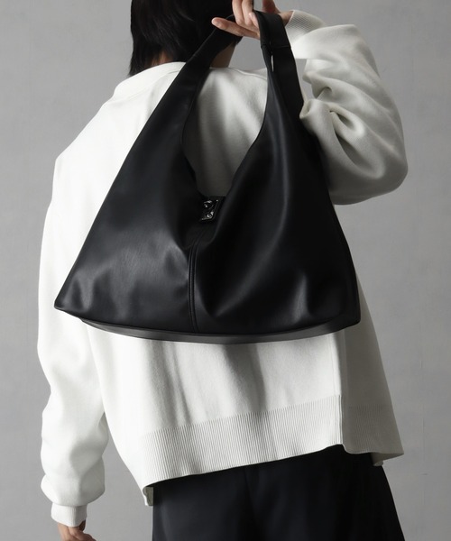 welise(ウェライズ)の「【welise/ウェライズ】-2026AW- サプルスムースPUレザー ショルダー/ハンド ホーボーバッグ(トートバッグ・メンズ・ブラック・FREE)」の5枚目の写真