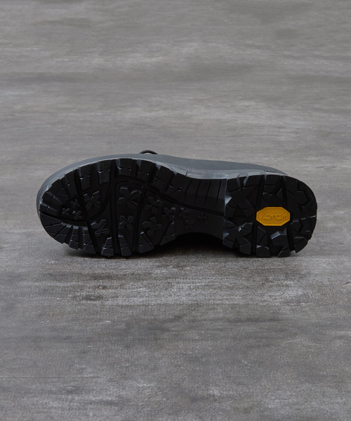 PADRONE(パドローネ)の「PADRONE パドローネ / INTERLACE SHOES with 884C Vibram 884Cビブラムソールレザーモカシンシューズ / PU8840-2012(ブーツ・メンズ・ブラック・43/42/41/40)」の12枚目の写真