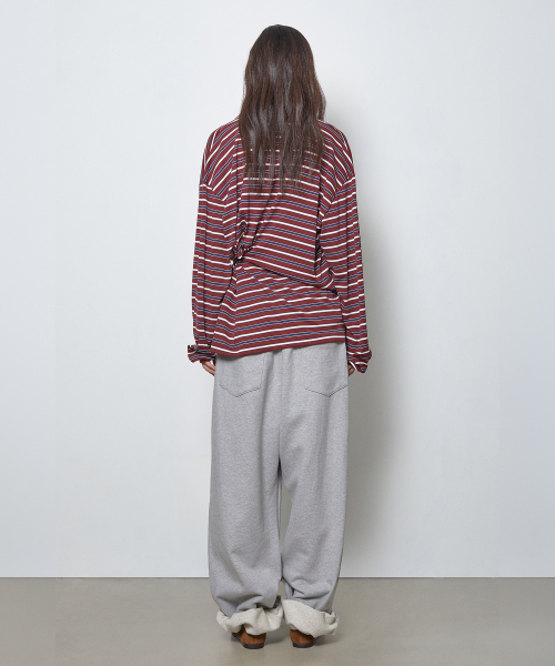 FRANTICSERVICE(フランティックサービス)の「ドレープストライプ襟付きロングスリーブ - バーガンディ(ポロシャツ・レディース・バーガンディー・FREE)」の5枚目の写真