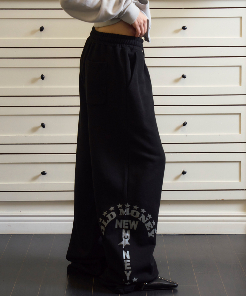 PRENDA（プレンダ）の「Pロゴ ワイドスウェットパンツ ブラック（スウェットパンツ・レディース・その他・SMALL/MEDIUM）」の2枚目の写真