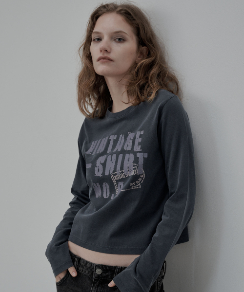 DEARMYDEER(ディアマイディア)の「ヴィンテージ NO.9 ロングスリーブTシャツ(ネイビー)(Tシャツ/カットソー・レディース・ネイビー・FREE)」の2枚目の写真